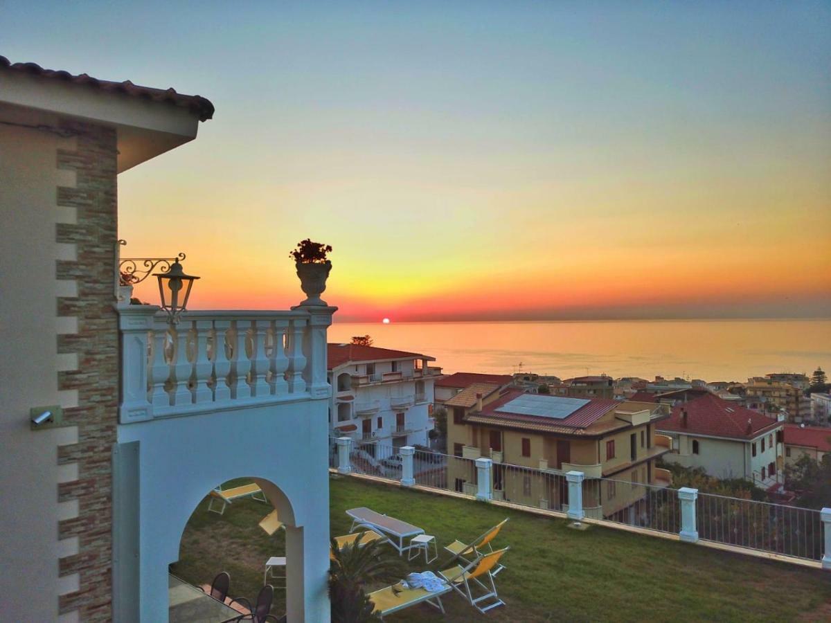 Bella Vista * Tropea