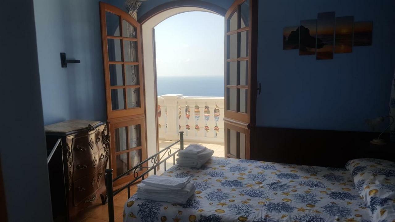 Bella Vista